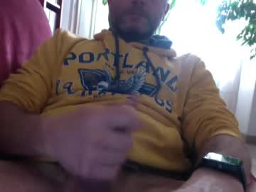 Samuel802984 Chaturbate stream image from January 15, 2025