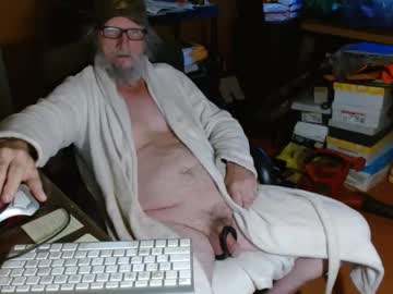 Funmike2000 Chaturbate stream image from January 15, 2025