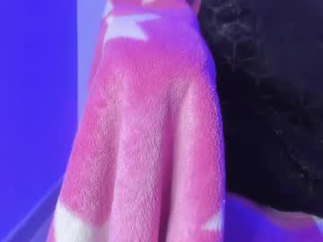 Emy_Colee Chaturbate stream image from January 15, 2025