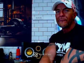 Fabxxxl Chaturbate stream image from January 15, 2025
