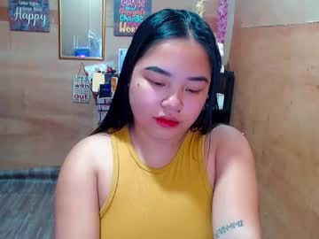 Shamcysupsup Chaturbate stream image from January 15, 2025