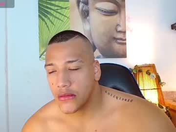 Tom_Muscle1 Chaturbate stream image from January 15, 2025