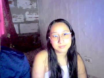 Violet_And_Noah Chaturbate stream image from January 15, 2025
