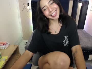 Nicole_Samantha Chaturbate stream image from January 15, 2025