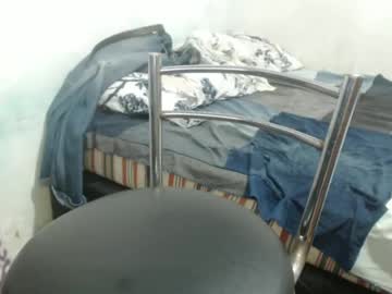 Oly10022020 Chaturbate stream image from January 15, 2025