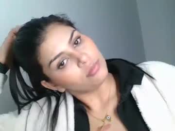 Emmie_Xxx Chaturbate stream image from January 15, 2025