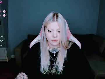 Succubus_Leslie Chaturbate stream image from January 15, 2025