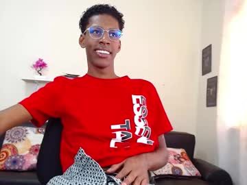 Maiki18 Chaturbate stream image from January 15, 2025