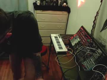 Rivet666 Chaturbate stream image from January 15, 2025