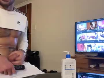 Ruffandtuffoz Chaturbate stream image from January 15, 2025
