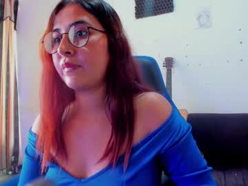Cataleyafiree Chaturbate stream image from January 15, 2025