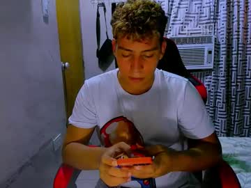 Dylan_Yvt Chaturbate stream image from January 15, 2025