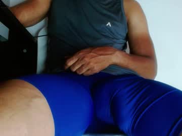 Jeisongk Chaturbate stream image from January 15, 2025