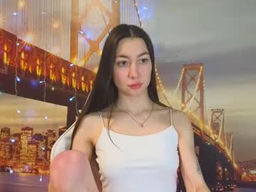 Miamayyy Chaturbate stream image from January 15, 2025