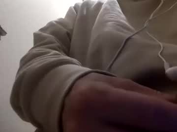 Yuta2231 Chaturbate stream image from January 15, 2025