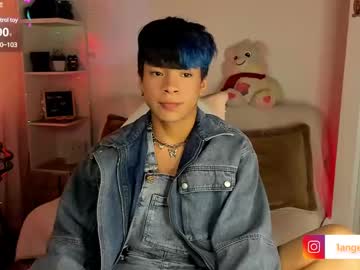 Emma_Fiore4 Chaturbate stream image from January 15, 2025
