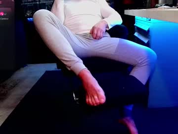 Fitaiiano Chaturbate stream image from January 15, 2025