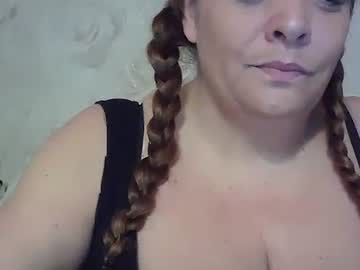 Frankieblueyes Chaturbate stream image from January 15, 2025