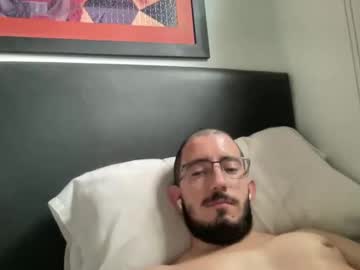 Johnukber Chaturbate stream image from January 15, 2025