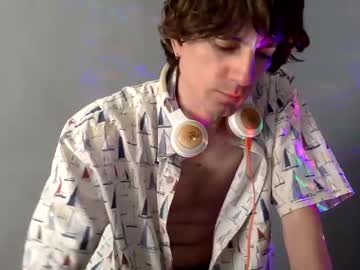 Aaronwhiteus Chaturbate stream image from January 15, 2025