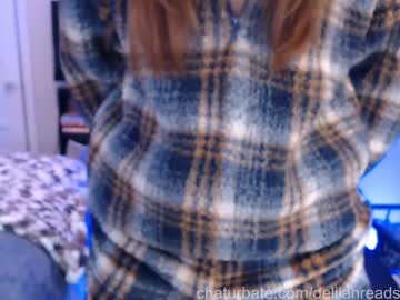 Delilahreads Chaturbate stream image from January 15, 2025