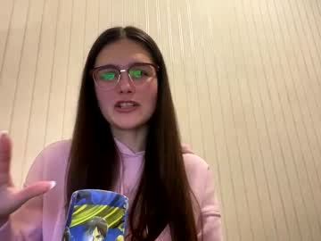 Irisss31 Chaturbate stream image from January 15, 2025