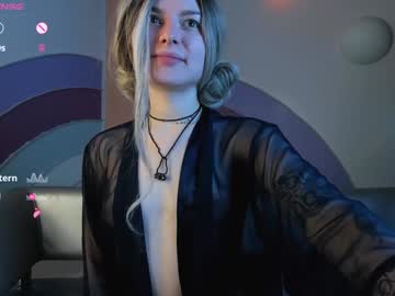 Sweetheart_Flower Chaturbate stream image from January 15, 2025