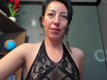 Deboramilf__ Chaturbate stream image from January 15, 2025