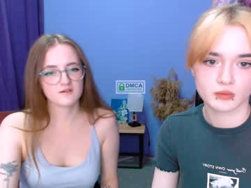 Liana_Kisses Chaturbate stream image from January 15, 2025