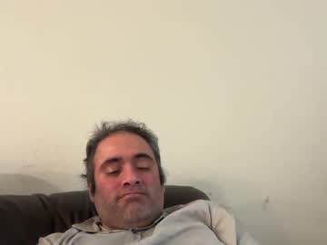 Richienhishoes Chaturbate stream image from January 15, 2025