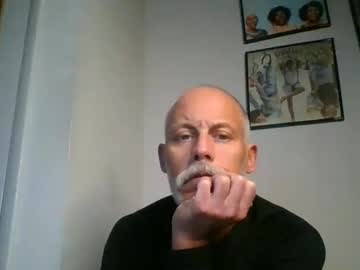 Xxbrunomoore Chaturbate stream image from January 15, 2025