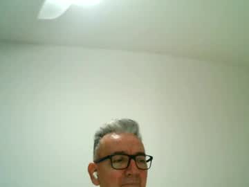 Apixaba Chaturbate stream image from January 15, 2025