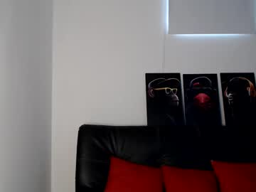 Brannsaenz Chaturbate stream image from January 15, 2025