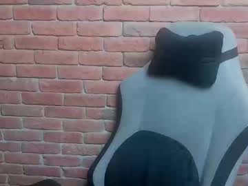 Jesovix Chaturbate stream image from January 15, 2025