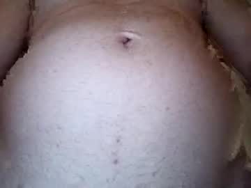 Moxfox77 Chaturbate stream image from January 15, 2025