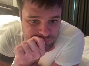 Onceaweekview Chaturbate stream image from January 15, 2025