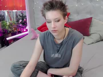 Via_Mayer Chaturbate stream image from January 15, 2025