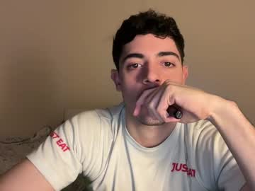 Vittorioboy Chaturbate stream image from January 15, 2025