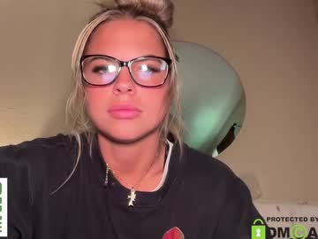 Cxbraj Chaturbate stream image from January 15, 2025