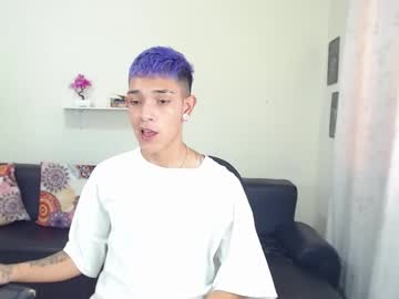 Daanny18 Chaturbate stream image from January 15, 2025