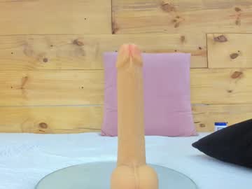 Jolie_Brown Chaturbate stream image from January 15, 2025