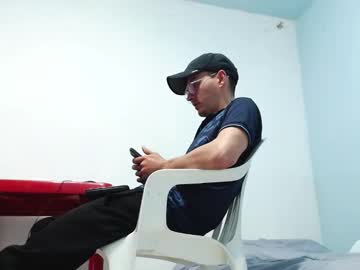 Lightxtreme Chaturbate stream image from January 15, 2025