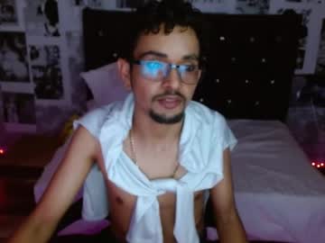Flecho0 Chaturbate stream image from January 15, 2025