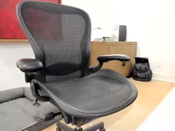 Jock75219 Chaturbate stream image from January 15, 2025