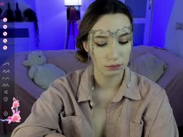 Skyasuna Chaturbate stream image from January 15, 2025