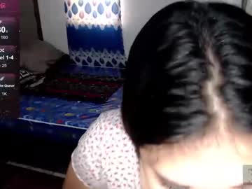 Urasiangirl_Crizelxxx Chaturbate stream image from January 16, 2025