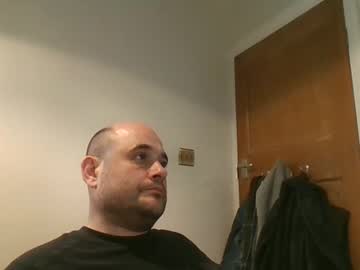 Bobabator Chaturbate stream image from January 16, 2025