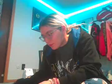 Selenebaby Chaturbate stream image from January 16, 2025