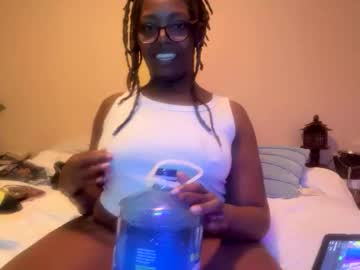 000cloud9000 Chaturbate stream image from January 16, 2025