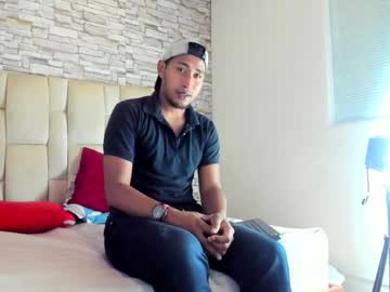Apolo0369 Chaturbate stream image from January 16, 2025